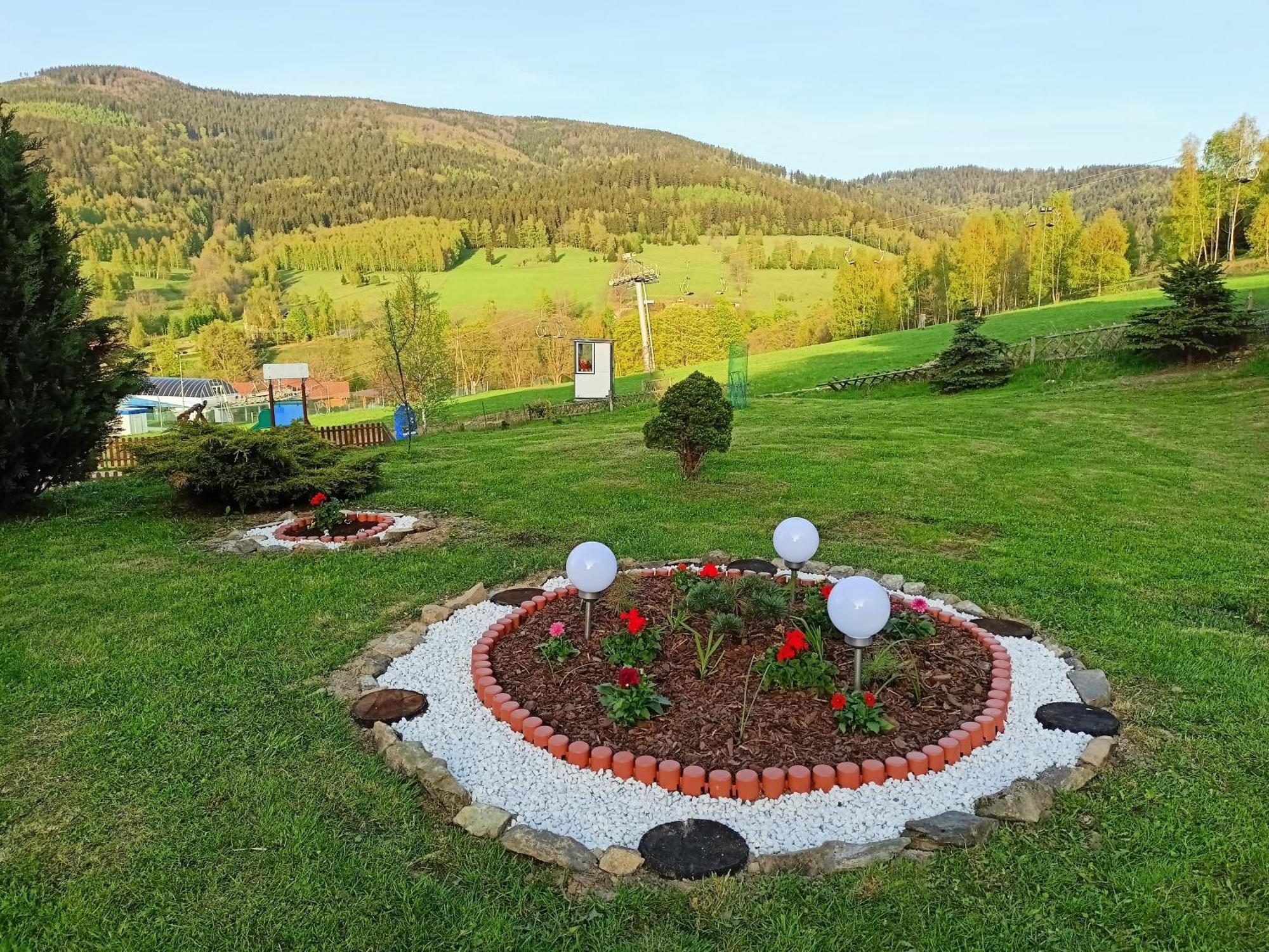 Pensjonat Zielone Wzgorze W Boleslawowie Stronie Śląskie Exterior foto