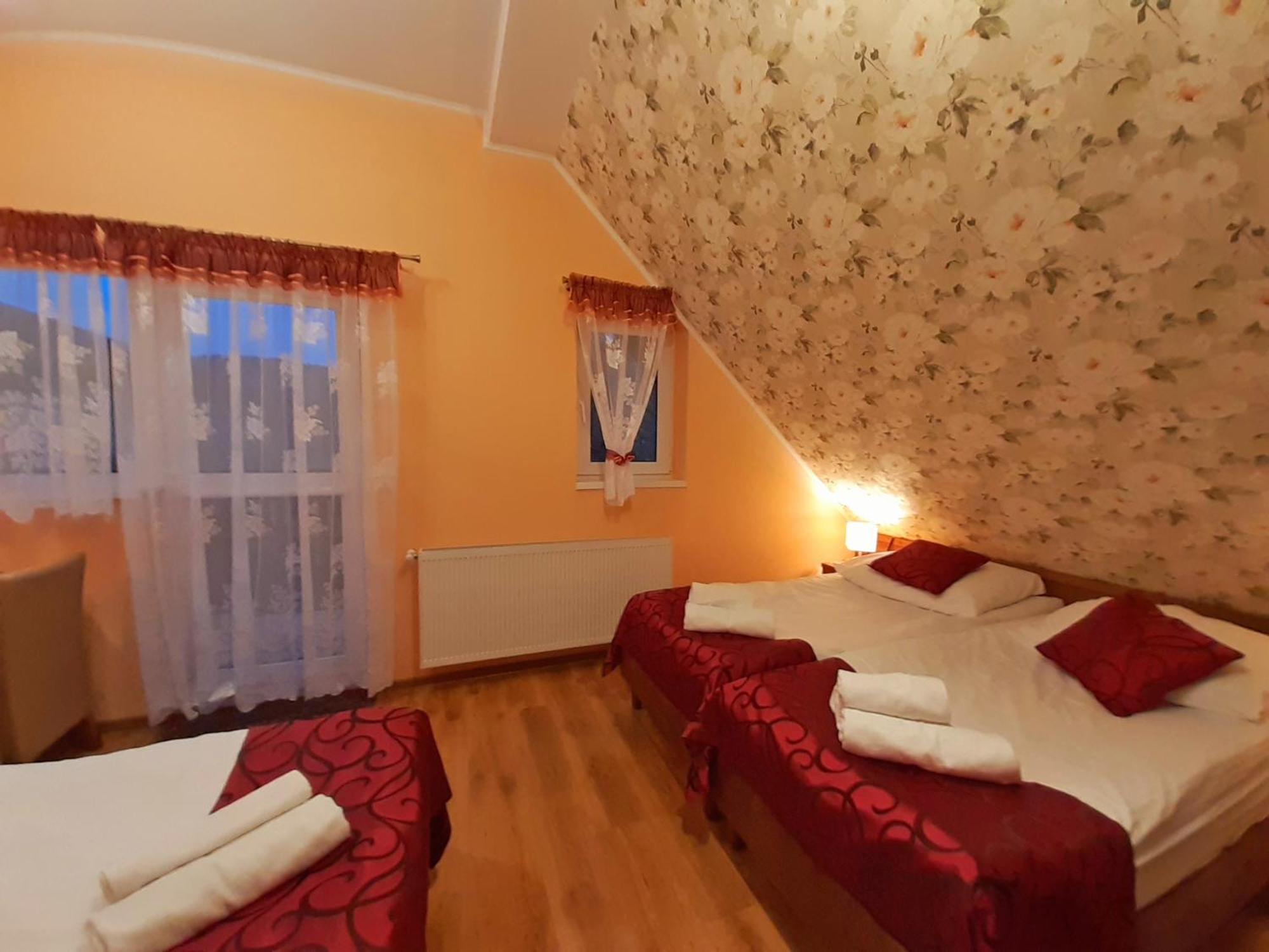 Pensjonat Zielone Wzgorze W Boleslawowie Stronie Śląskie Exterior foto